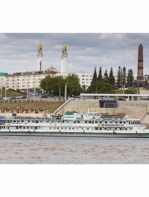 Теплоход Алдан